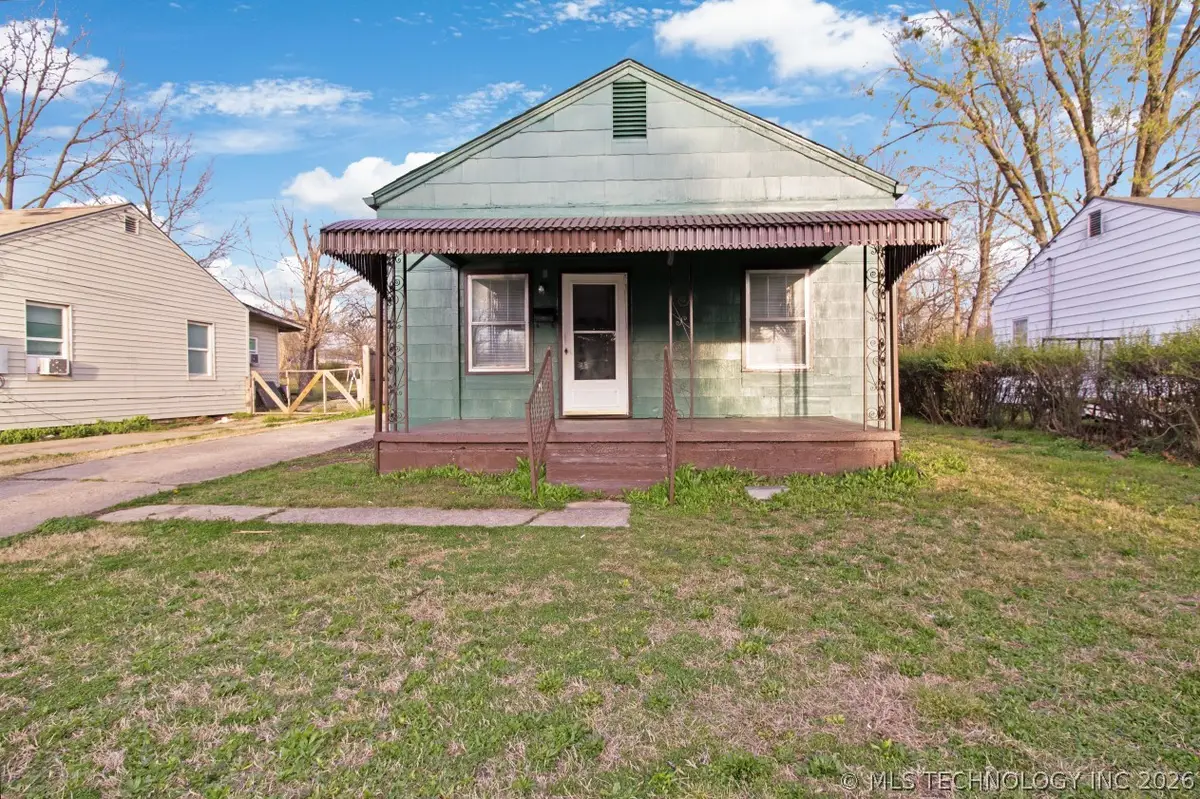 1714 S Armstrong Avenue, Bartlesville, OK 74003 - #1