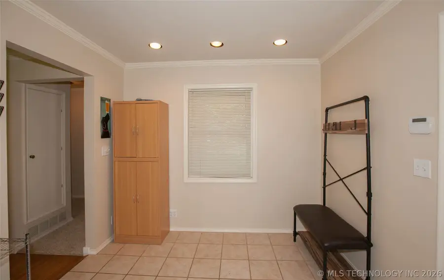 4003 E 52nd Street, Tulsa, OK 74135 - #2