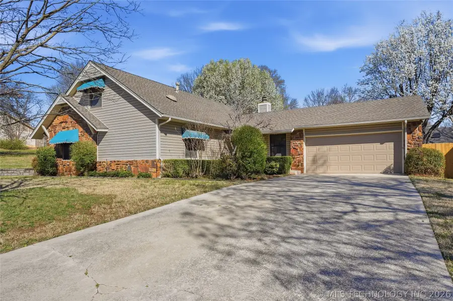 1711 Valley Road, Sapulpa, OK 74066 - #2