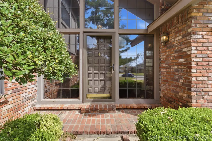 9901 S 67th East Avenue, Tulsa, OK 74133 - #2