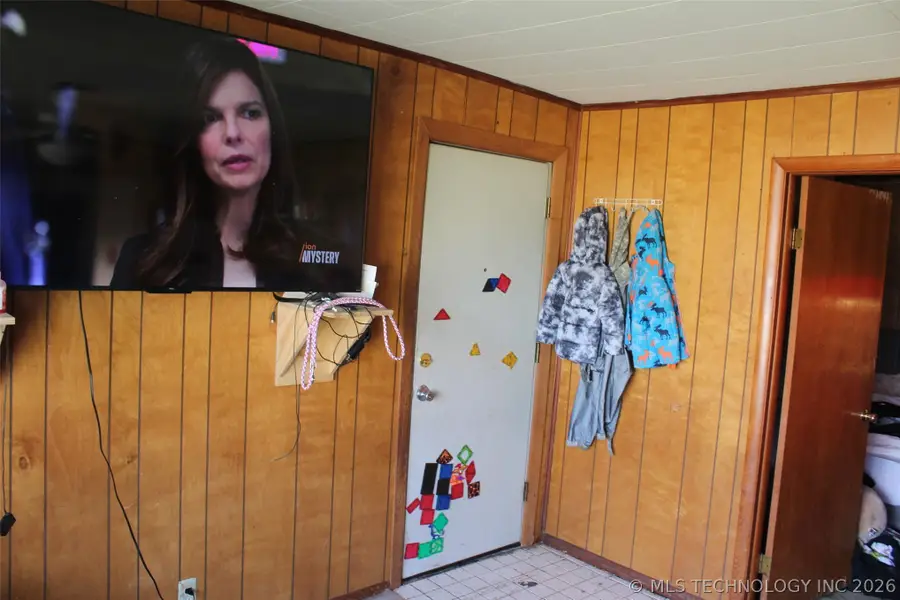 110 S Broadway Avenue, Inola, OK 74036 - #3