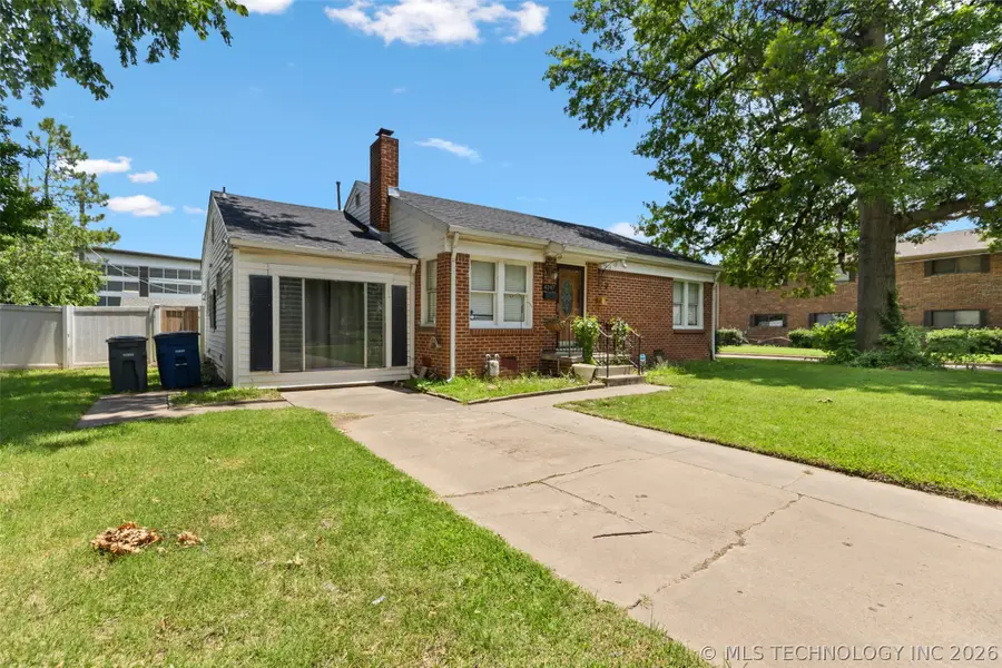 4247 S Owasso Avenue, Tulsa, OK 74105 - #2
