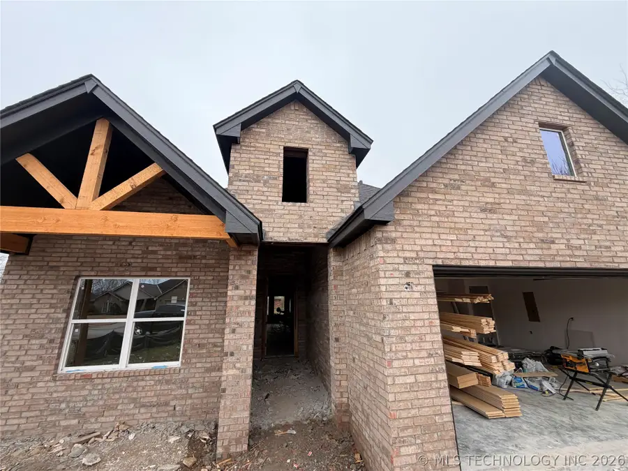 4212 Fairview Road, Bartlesville, OK 74006 - #3