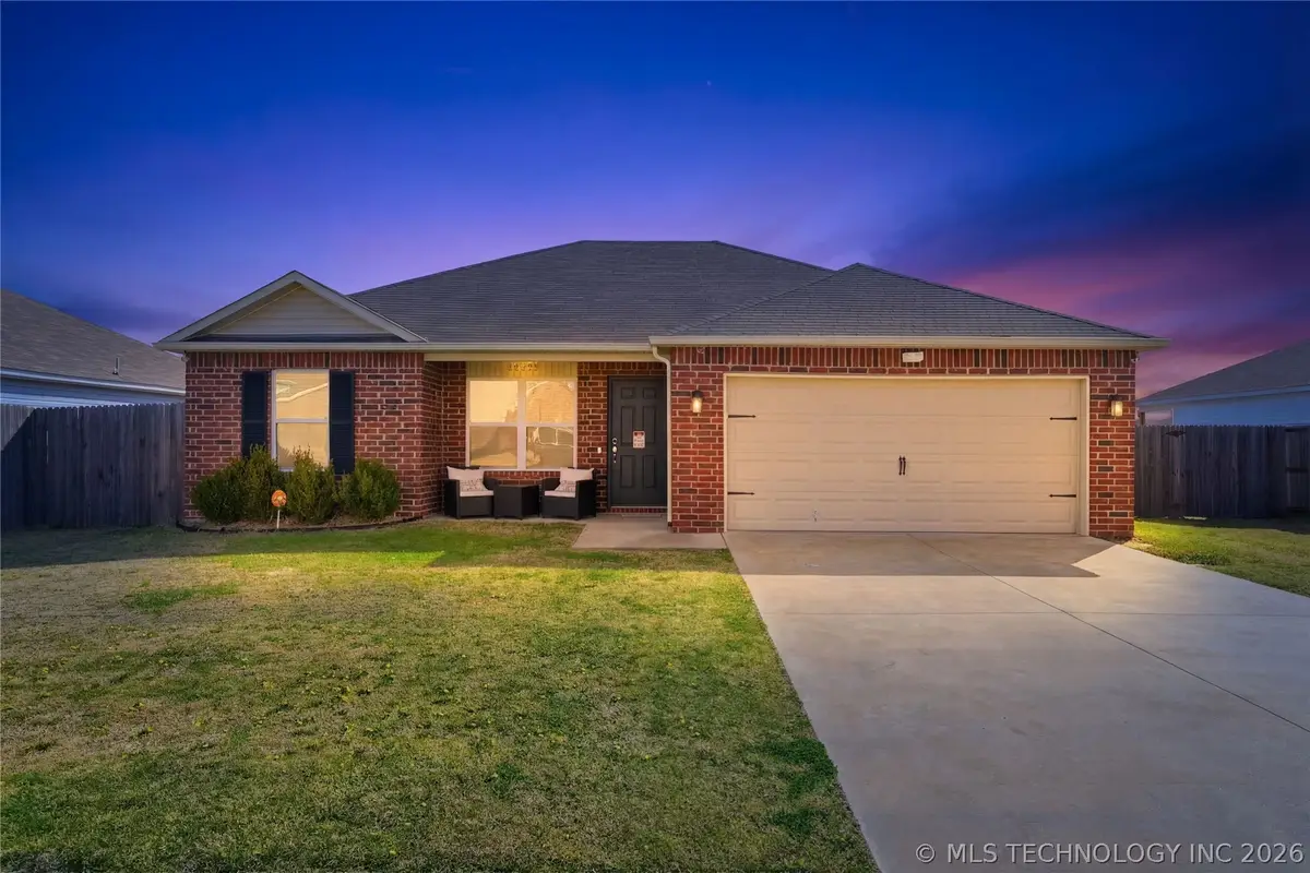 14205 N 73rd East Avenue, Collinsville, OK 74021 - #1