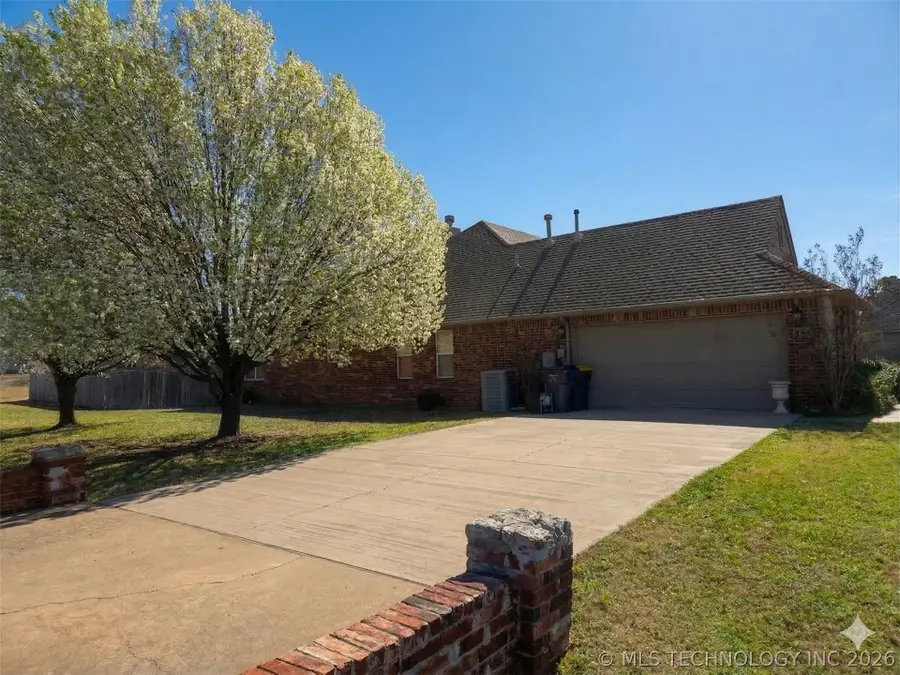 12325 Longhorn Circle, Glenpool, OK 74066 - #3