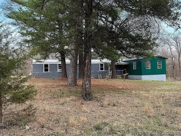 403993 E 1090 Road, Henryetta, OK 74437