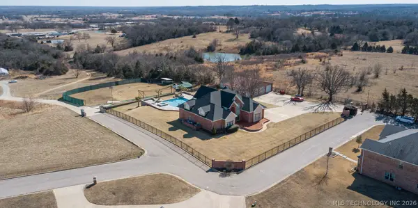 203 Hillcrest Heights, Durant, OK 74701