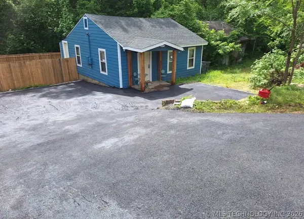 501 S 73rd West Avenue #1/2, Sand Springs, OK 74127