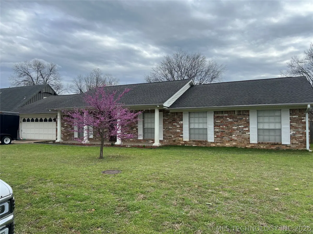 2711 Kingston Street N, Muskogee, OK 74403 - #1