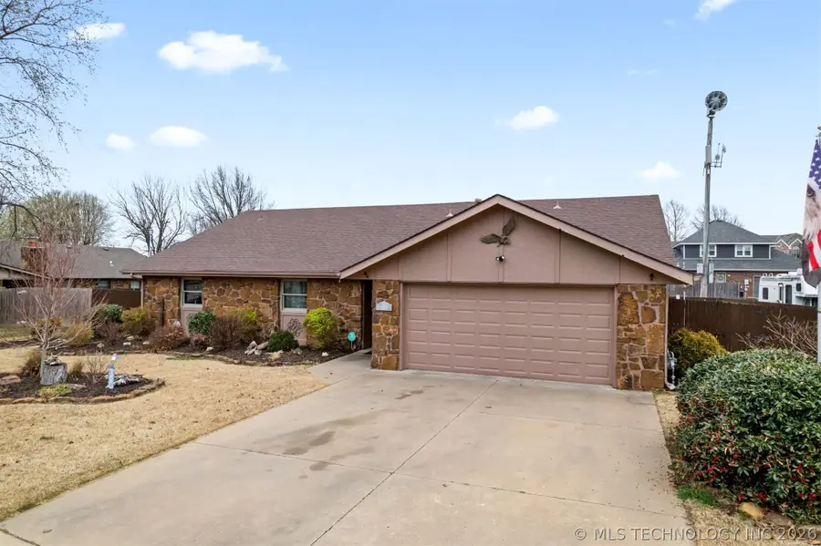 508 Clark Road, Bartlesville, OK 74006 - #3