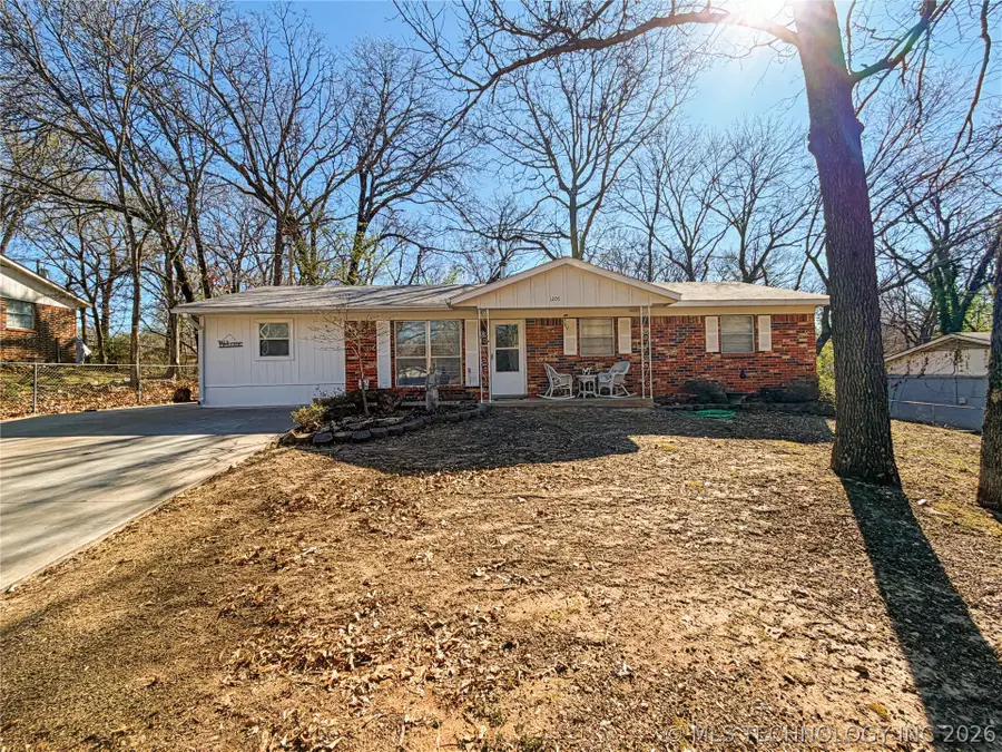 1205 Jay Lane, Tahlequah, OK 74464 - #2