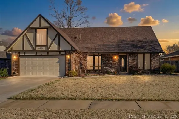 2224 W Louisville Street, Broken Arrow, OK 74012