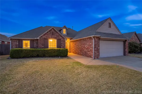 11806 S Primrose Street, Jenks, OK 74037