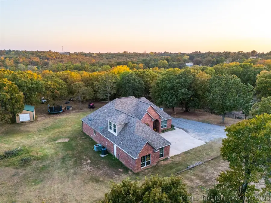 28520 W 166th Street, Bristow, OK 74010 - #2