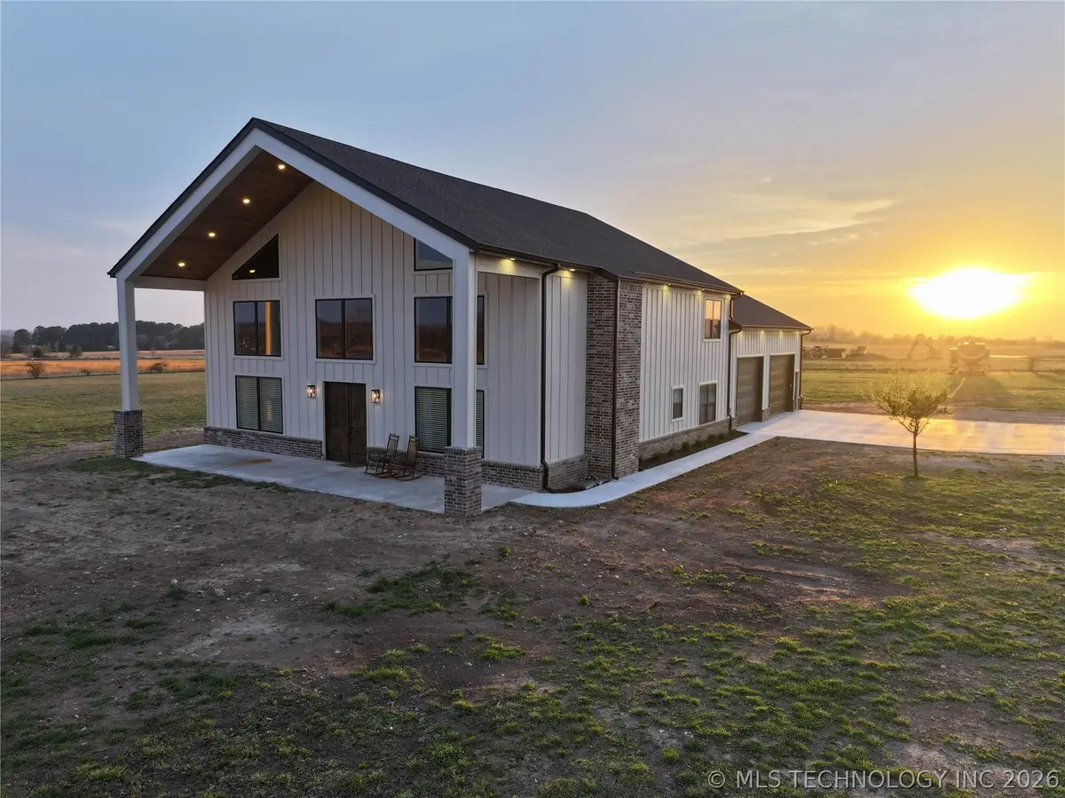 13917 State Highway 82, Tahlequah, OK 74464 - #1