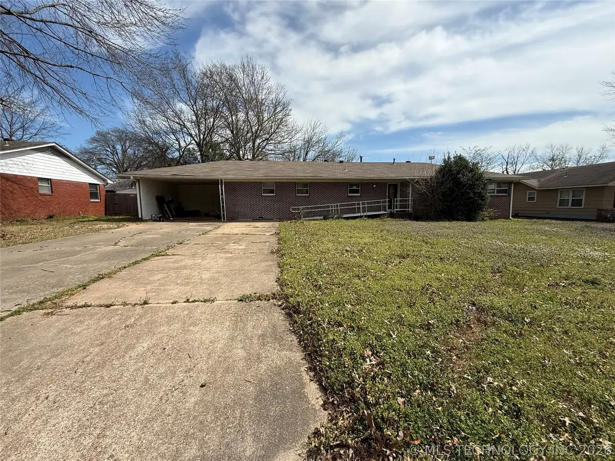 708 S 29th Street, Muskogee, OK 74401 - #1