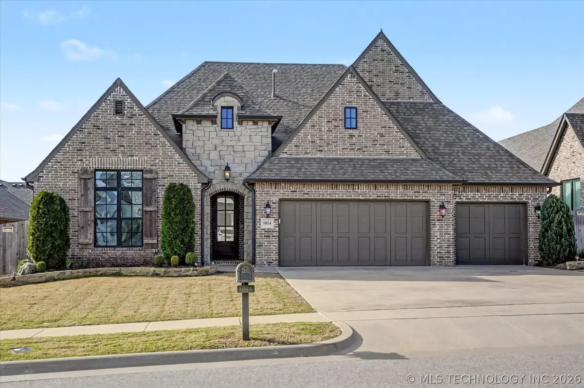 1014 W 86th Place S, Tulsa, OK 74132 - #1