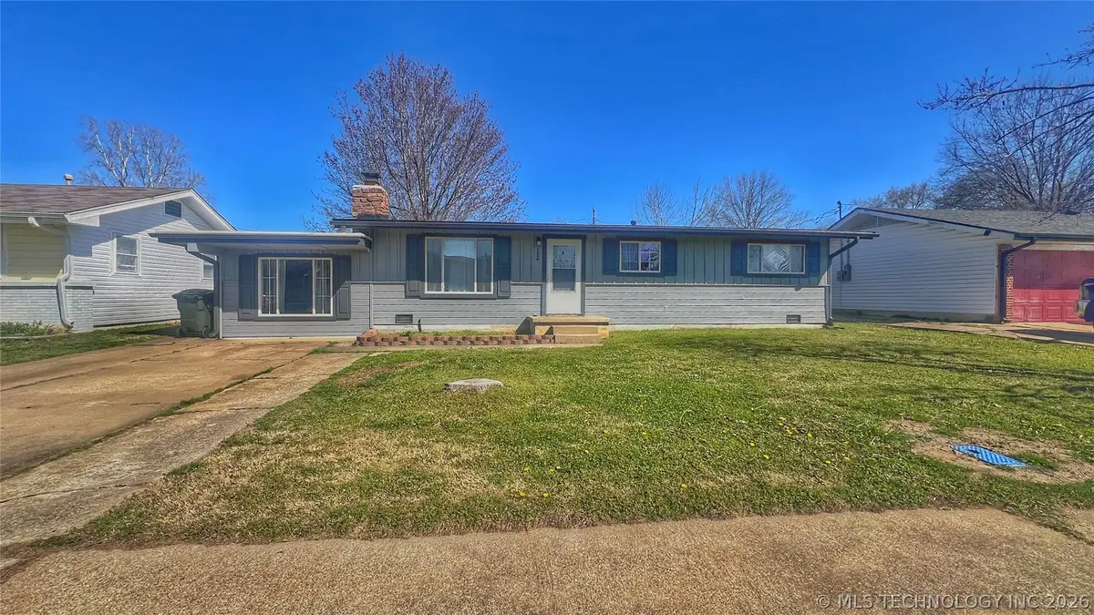 124 Granada Drive, Mannford, OK 74044 - #1