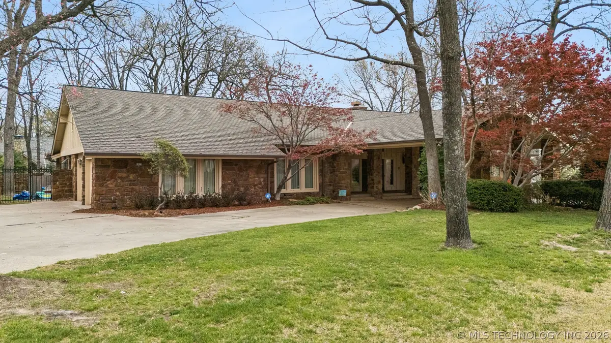 6915 E 106th Street, Tulsa, OK 74133 - #1