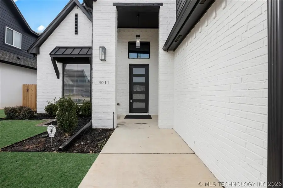 4011 W Albuquerque Street, Broken Arrow, OK 74011 - #3