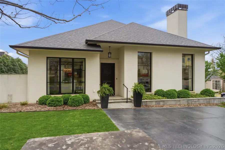 4402 S Lewis Court, Tulsa, OK 74105 - #3