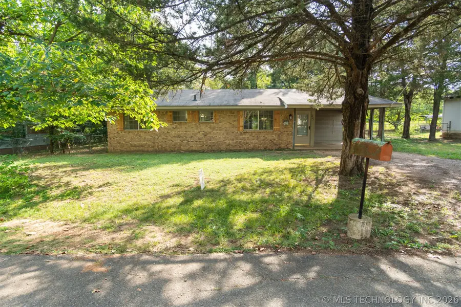 207 SE K, Antlers, OK 74523 - #2