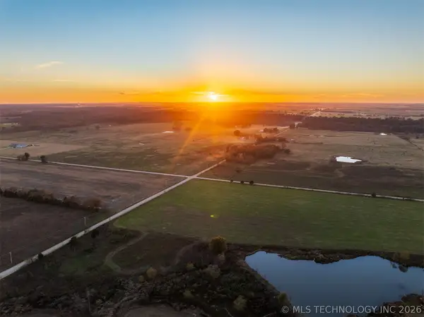 220 E 220 Road, Afton, OK 74331