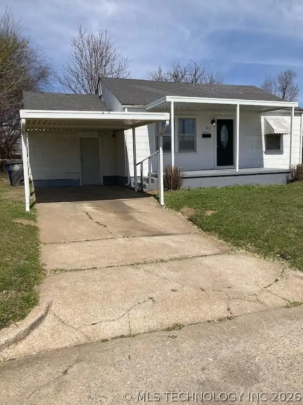 2707 E Marshall Street, Tulsa, OK 74110 - #1