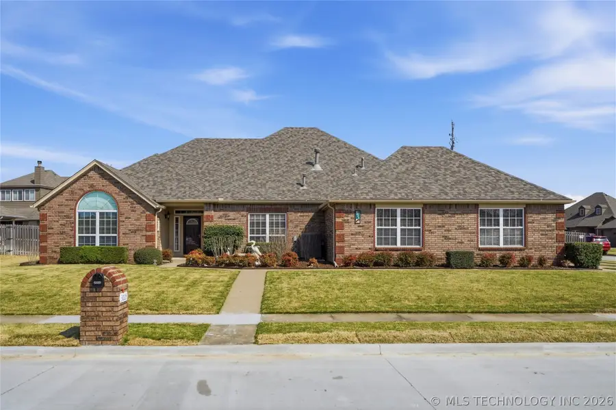 3005 N 15th Street, Broken Arrow, OK 74012 - #2