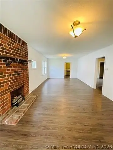 910 N Collins Avenue, Okmulgee, OK 74447 - #2