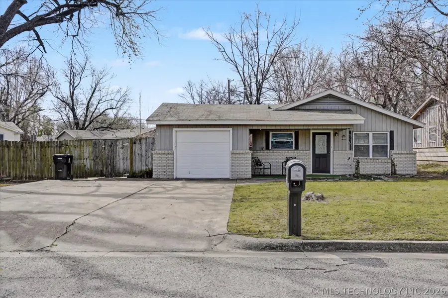 509 W Knoxville Street, Broken Arrow, OK 74012 - #2