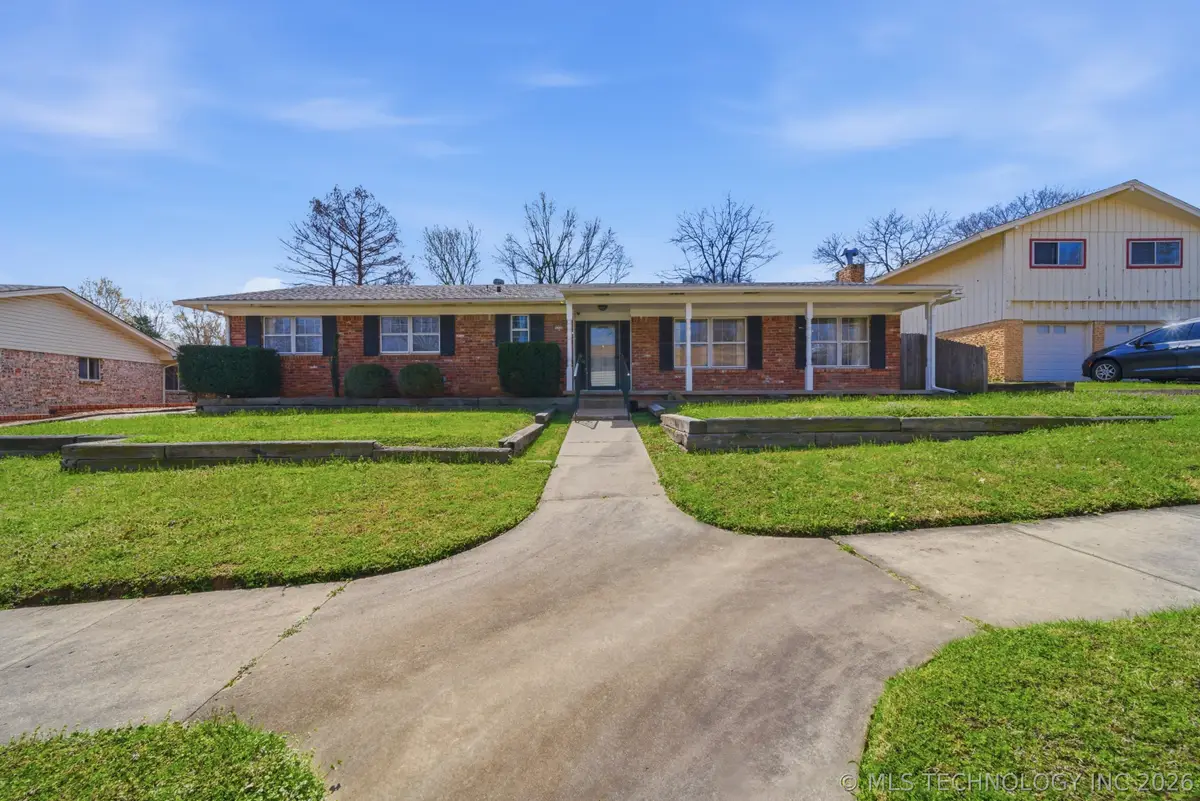 5728 E 62nd Street, Tulsa, OK 74136 - #1