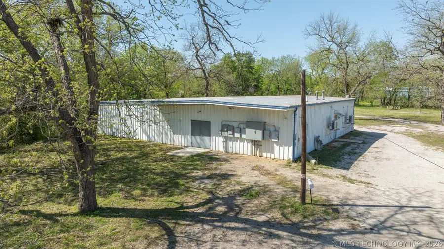 709 E 4th Street, Skiatook, OK 74070 - #2