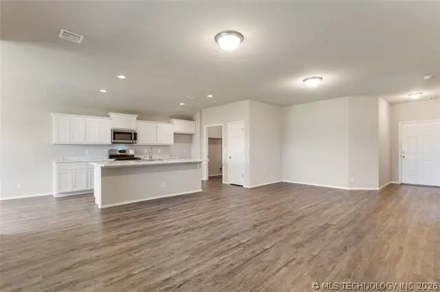 8501 E 162nd Street S, Bixby, OK 74008 - #3