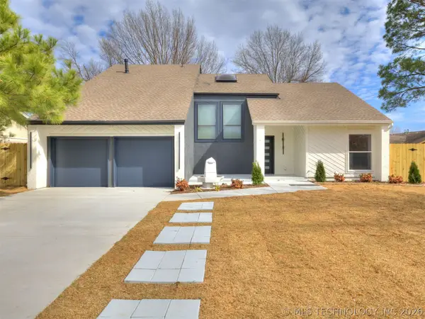 8403 E 64th Place, Tulsa, OK 74133