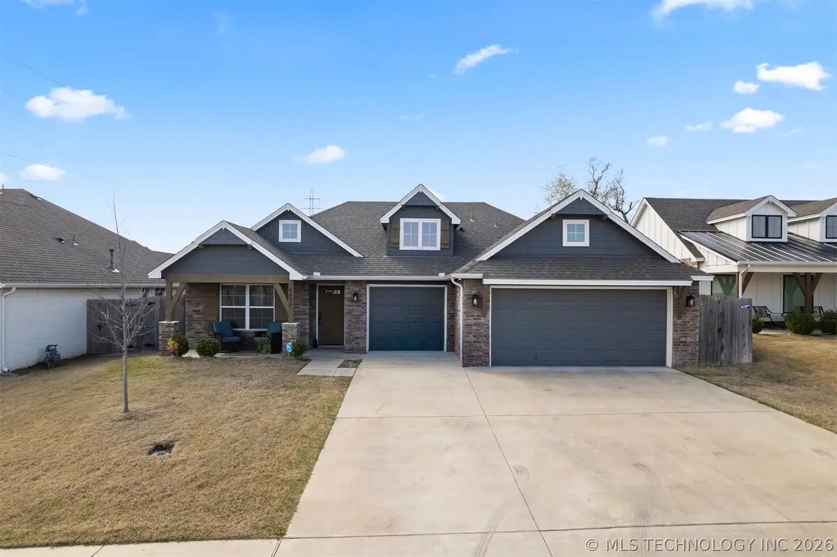 8836 N 73rd Place, Owasso, OK 74055 - #1