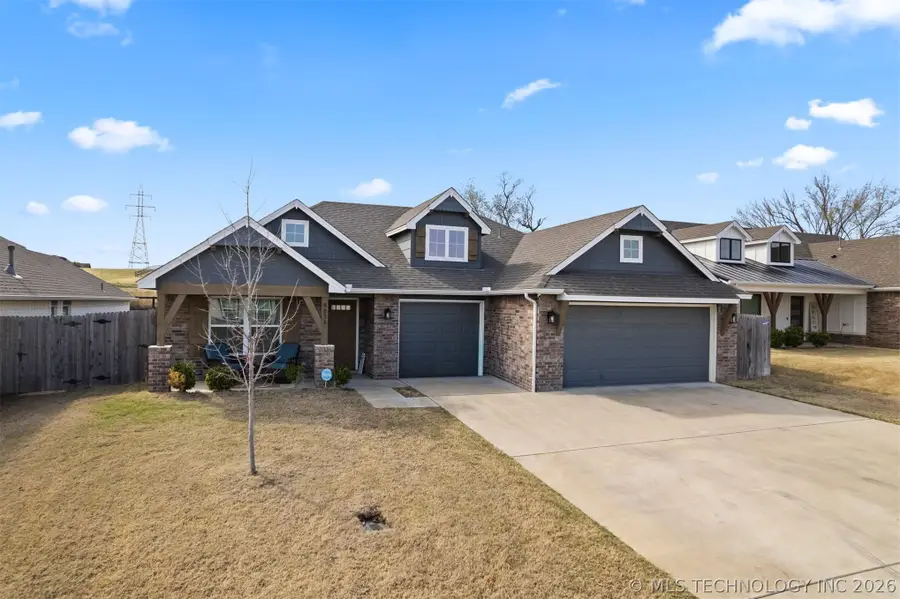 8836 N 73rd Place, Owasso, OK 74055 - #3