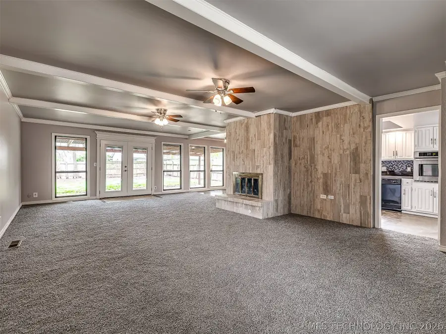 8960 E 16th Place, Tulsa, OK 74112 - #3