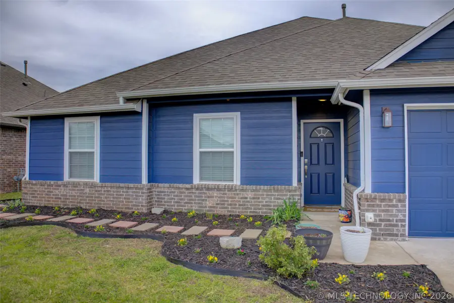 28056 E 149th Place S, Coweta, OK 74429 - #2