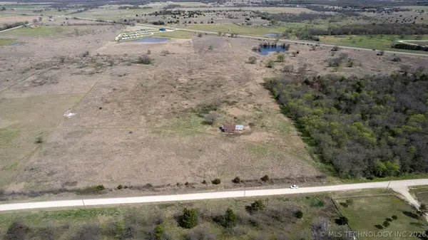 10692 Old Willis Road, Kingston, OK 73439