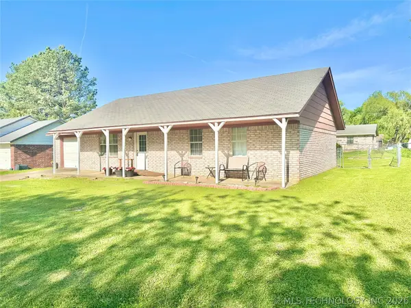 318 Ted Allen Lane, Stigler, OK 74462