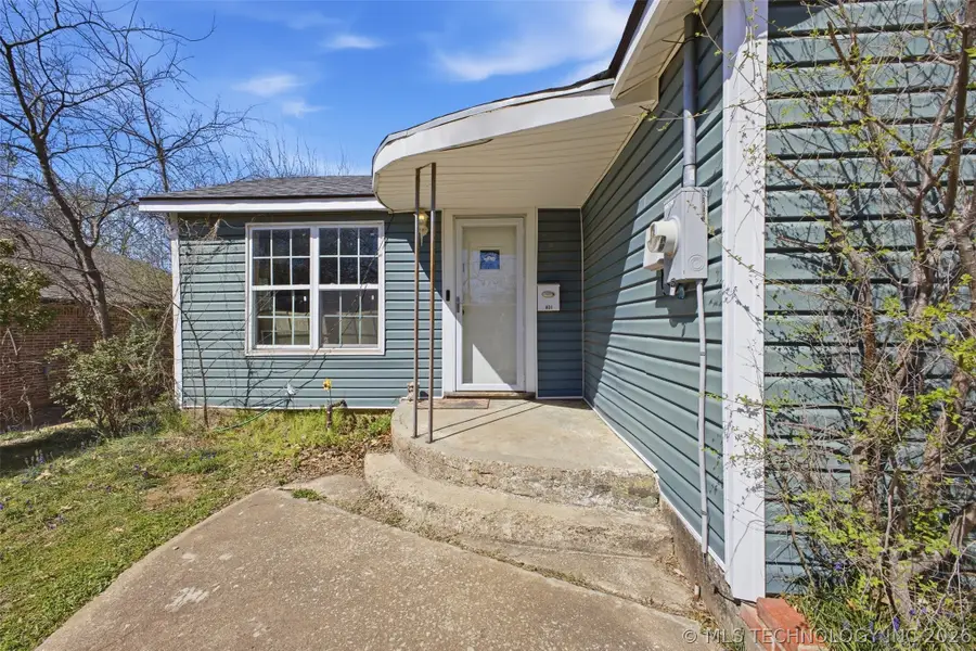 804 E Gardena, Ada, OK 74820 - #2