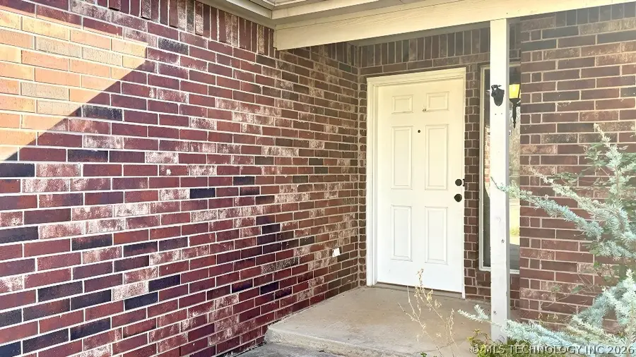 3233 S 217th East Avenue, Broken Arrow, OK 74014 - #3