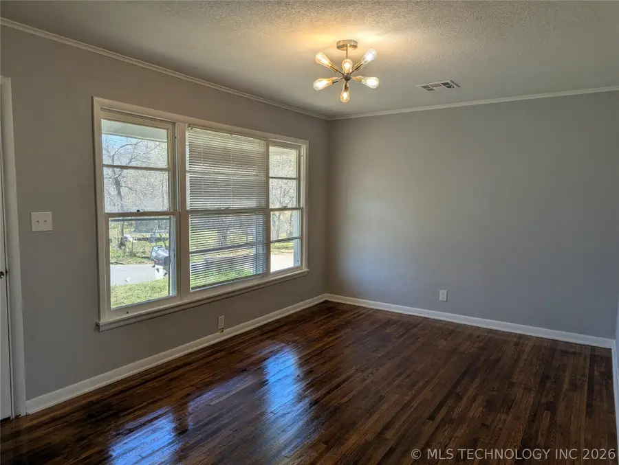 411 S 56th West Avenue, Tulsa, OK 74127 - #2