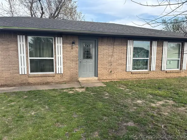 305 Green Meadow Drive, Inola, OK 74036