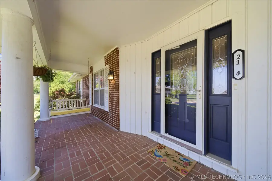 2114 Yale Avenue, Miami, OK 74354 - #2