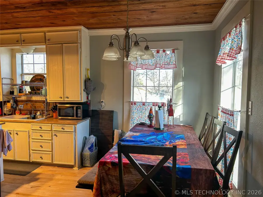 1516 N 10th Avenue, Durant, OK 74701 - #3