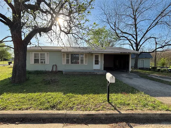902 Roosevelt, Durant, OK 74701
