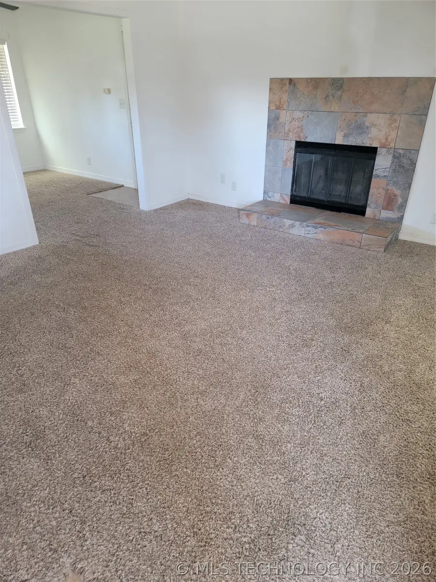 129 Granada Drive, Mannford, OK 74044 - #2