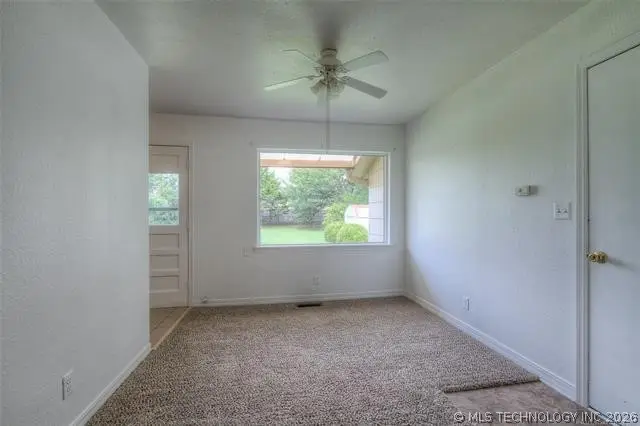 129 Granada Drive, Mannford, OK 74044 - #3